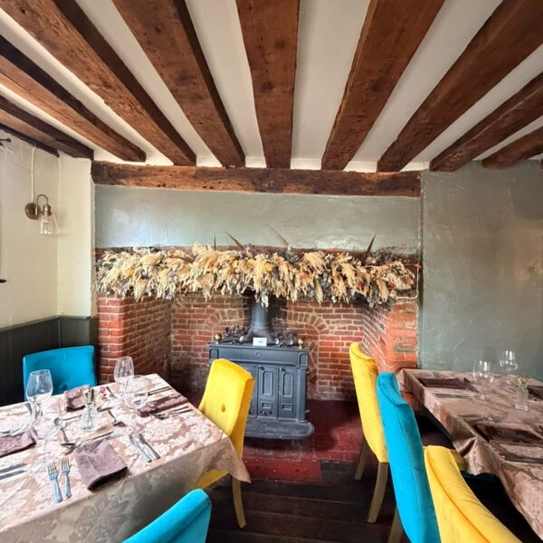 bell-inn-kersey-dining-room-fireplace bell-inn-kersey-dining-room-fireplace