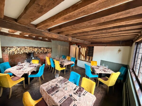 bell-inn-kersey-restaurant-interior bell-inn-kersey-restaurant-interior
