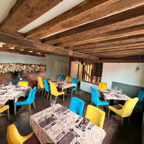 bell-inn-kersey-restaurant-interior bell-inn-kersey-restaurant-interior